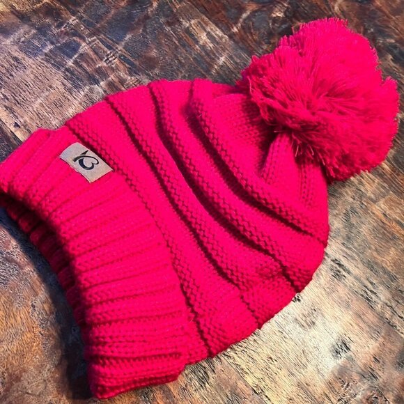 Red Knit Slouch Hat With Oversized Pom - Picture 6 of 8